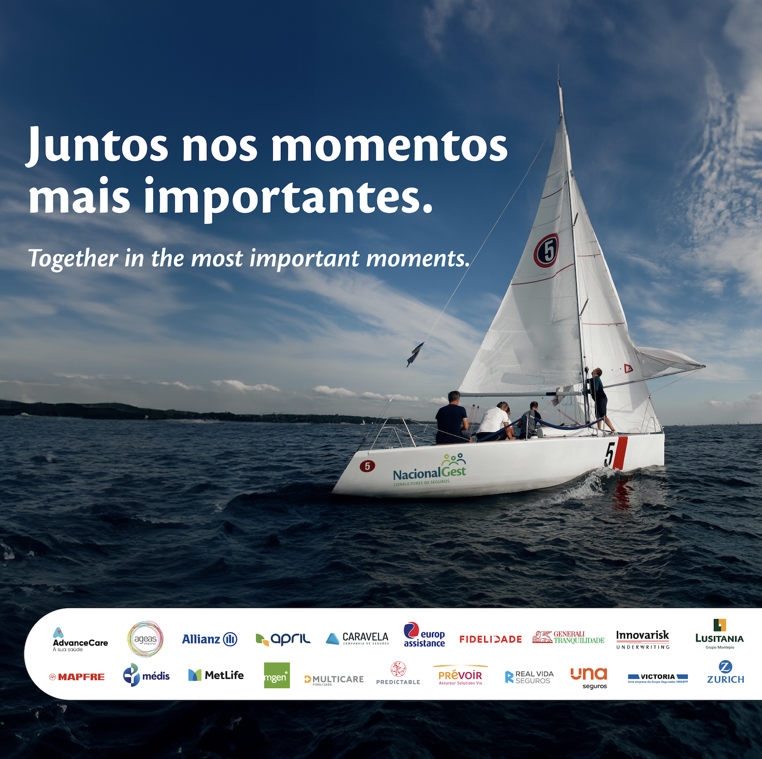 Imagem de um veleiro no meio do mar, com o logitpo da nacionalgest e o texto "Juntos nos momentos mais importantes". Em baixo contém uma tira branca com alguns dos patrocinadores